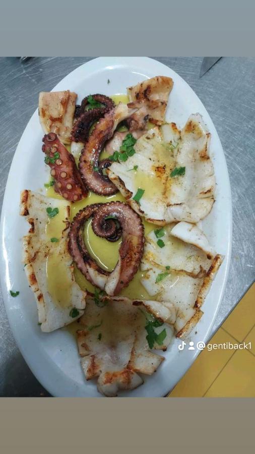 Hotel Restorant Genti Peshkatari Orikum Esterno foto